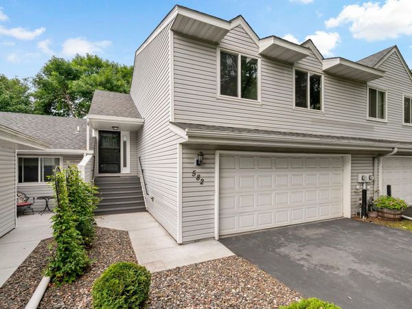 582 Clover Leaf Parkway NE, Blaine, MN 55434