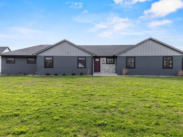 1765 HONOR STREET, Neenah, WI 54956