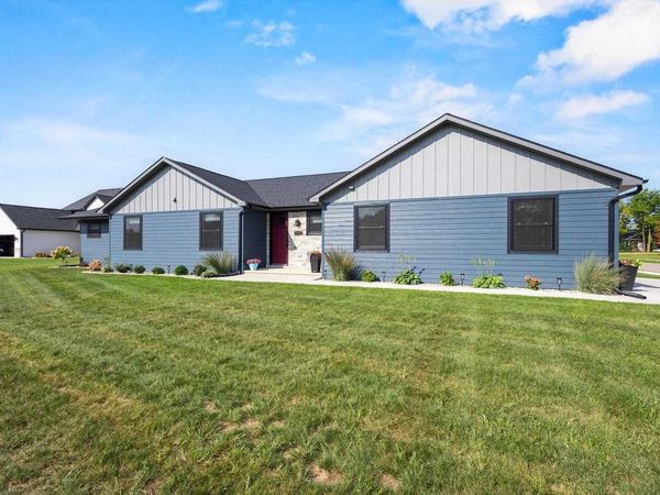 1765 HONOR STREET, Neenah, WI 54956
