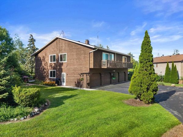 2626 CROSS CREEK DRIVE, Unit D, Sheboygan, WI 53081
