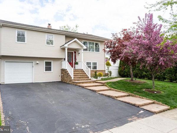 14 HOPATCONG DRIVE , LAWRENCE TWP, NJ 08648