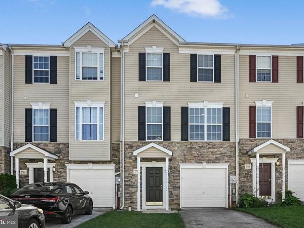 3711 ARMORY LANE, Unit 3711, YORK, PA 17408