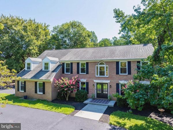 8320 SYLVAN WAY, CLIFTON, VA 20124