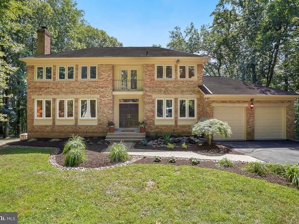 6700 BONAVENTURE COURT, BETHESDA, MD 20817