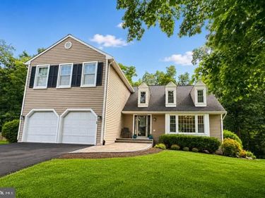 13801 SPRINGSTONE DRIVE, CLIFTON, VA 20124