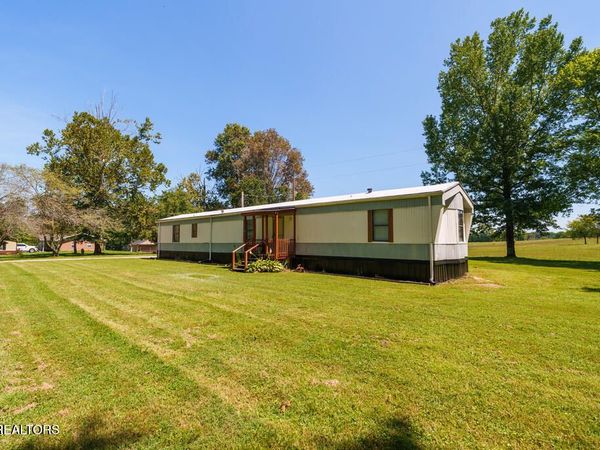 423 Moore Rd, Cookeville, TN 38506