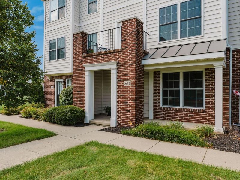 5992 Woodshire Drive, Unit 102, Westerville, OH 43081 Photo 2