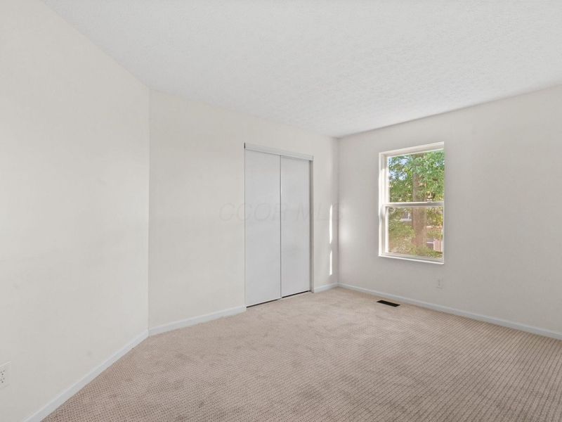 8525 Wildomar Avenue, Reynoldsburg, OH 43068 Photo 34