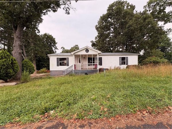71 Elm Street , Blue Ridge, GA 30513