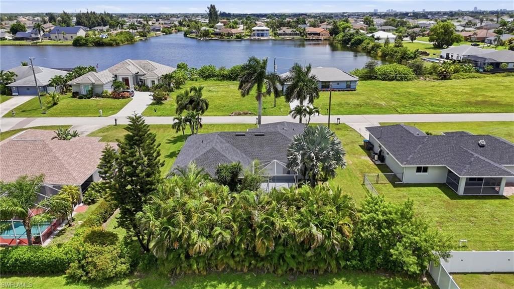 1718 NE 3rd Ave , Cape Coral, FL 33909 Photo