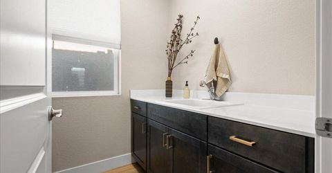2833 Thistle Pine Court, Reno, NV 89521 Photo