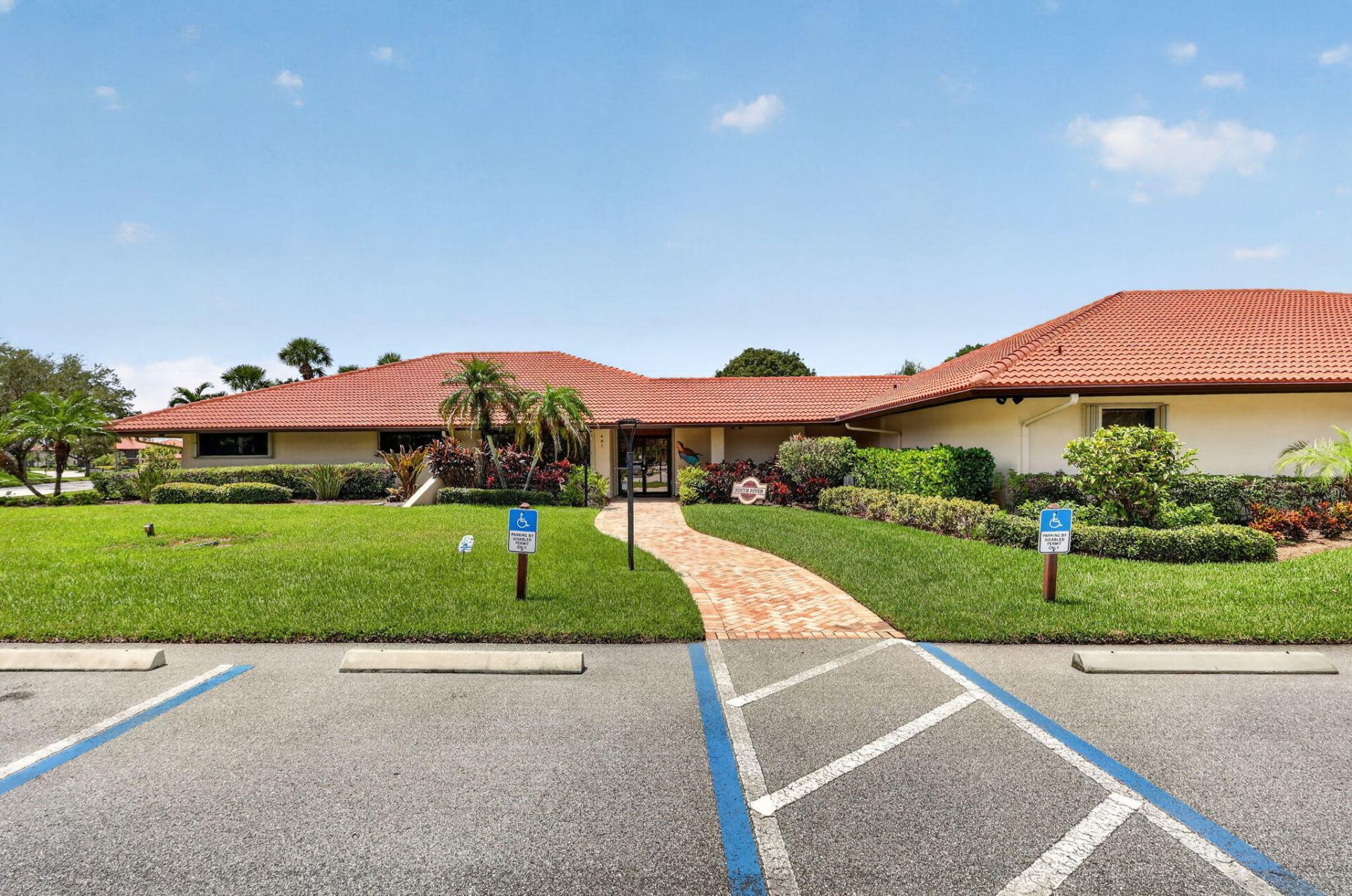 360 SW South River Drive, Unit 205, Stuart, FL 34997 Photo