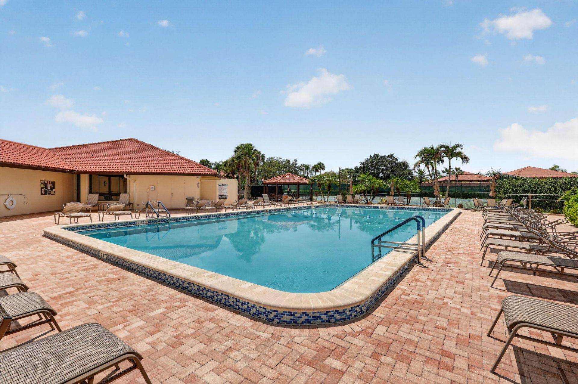 360 SW South River Drive, Unit 205, Stuart, FL 34997 Photo