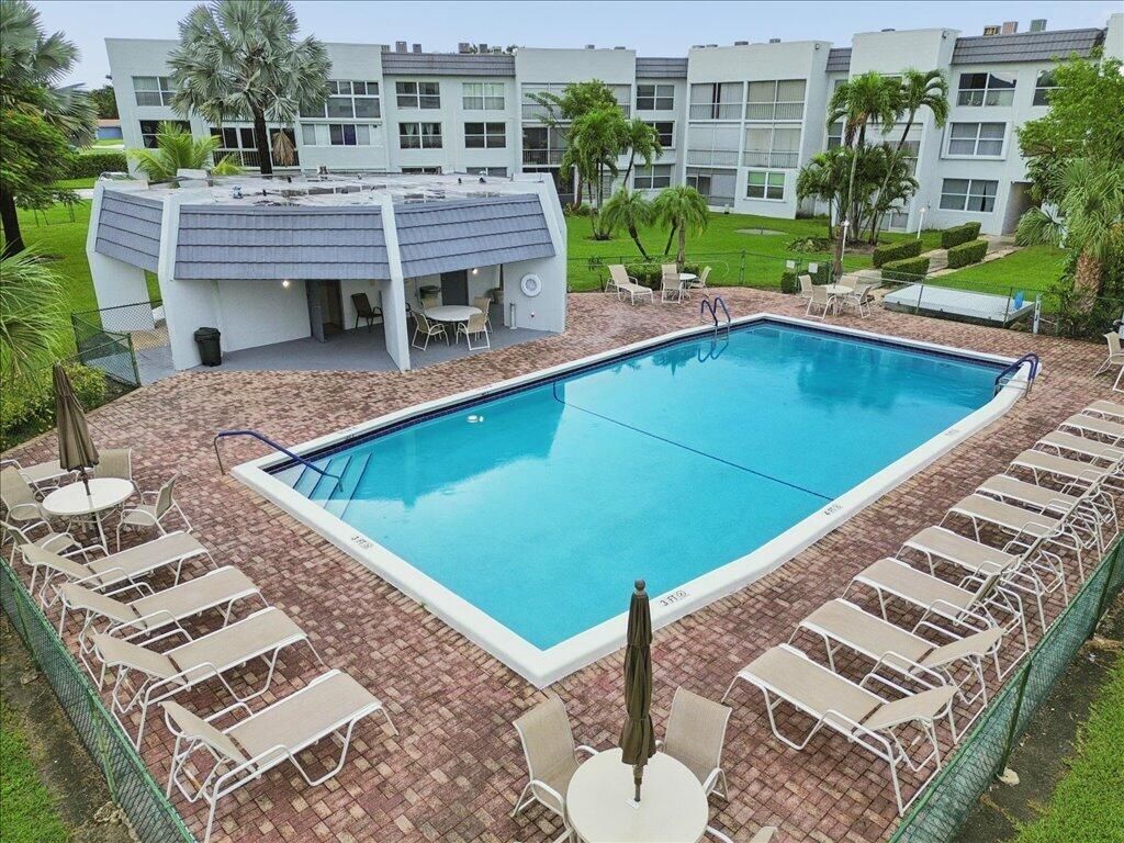 6600 Royal Palm Boulevard, Unit 215B, Margate, FL 33063 Photo