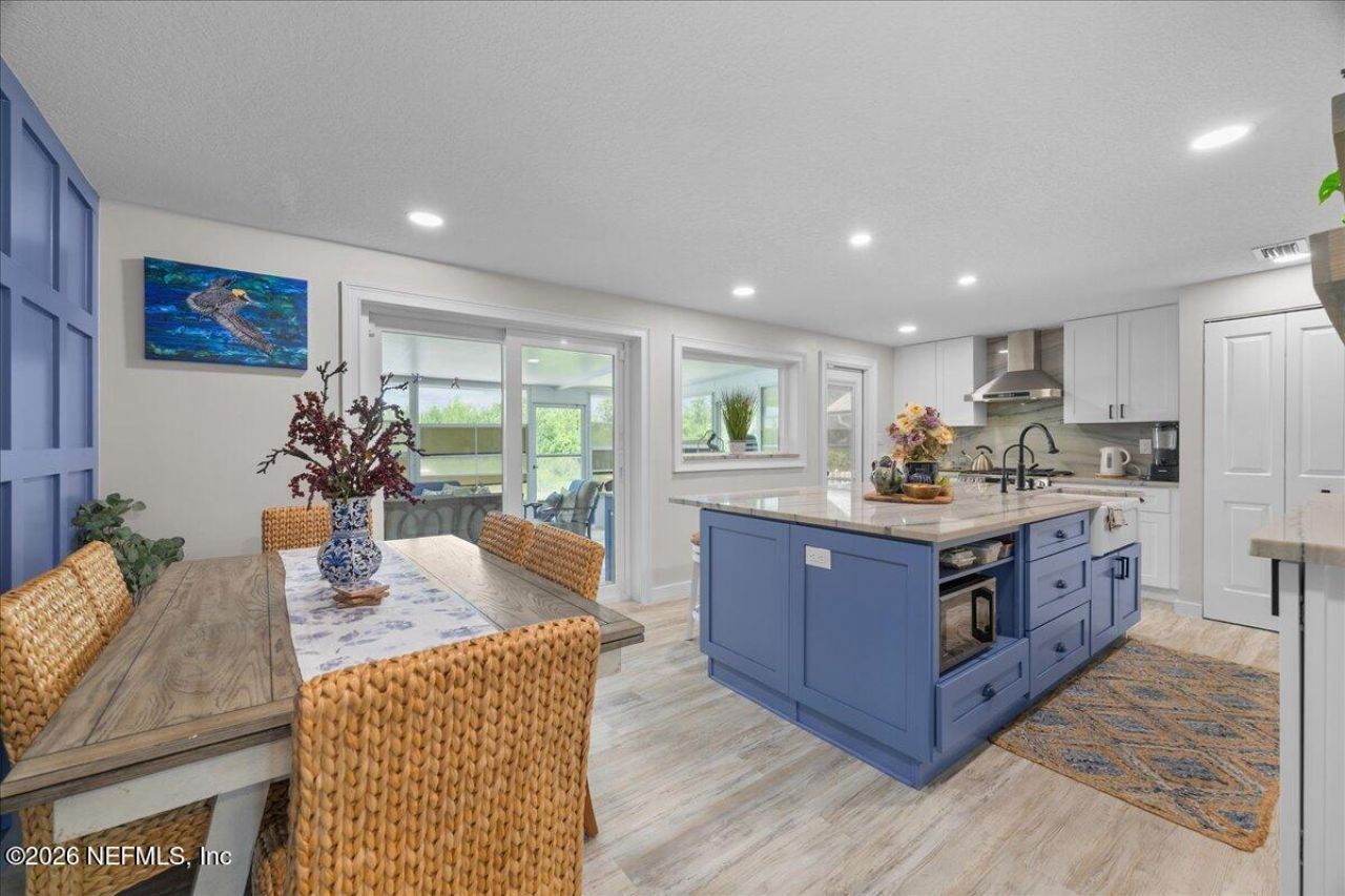 209 River Drive, East Palatka, FL 32131 Photo