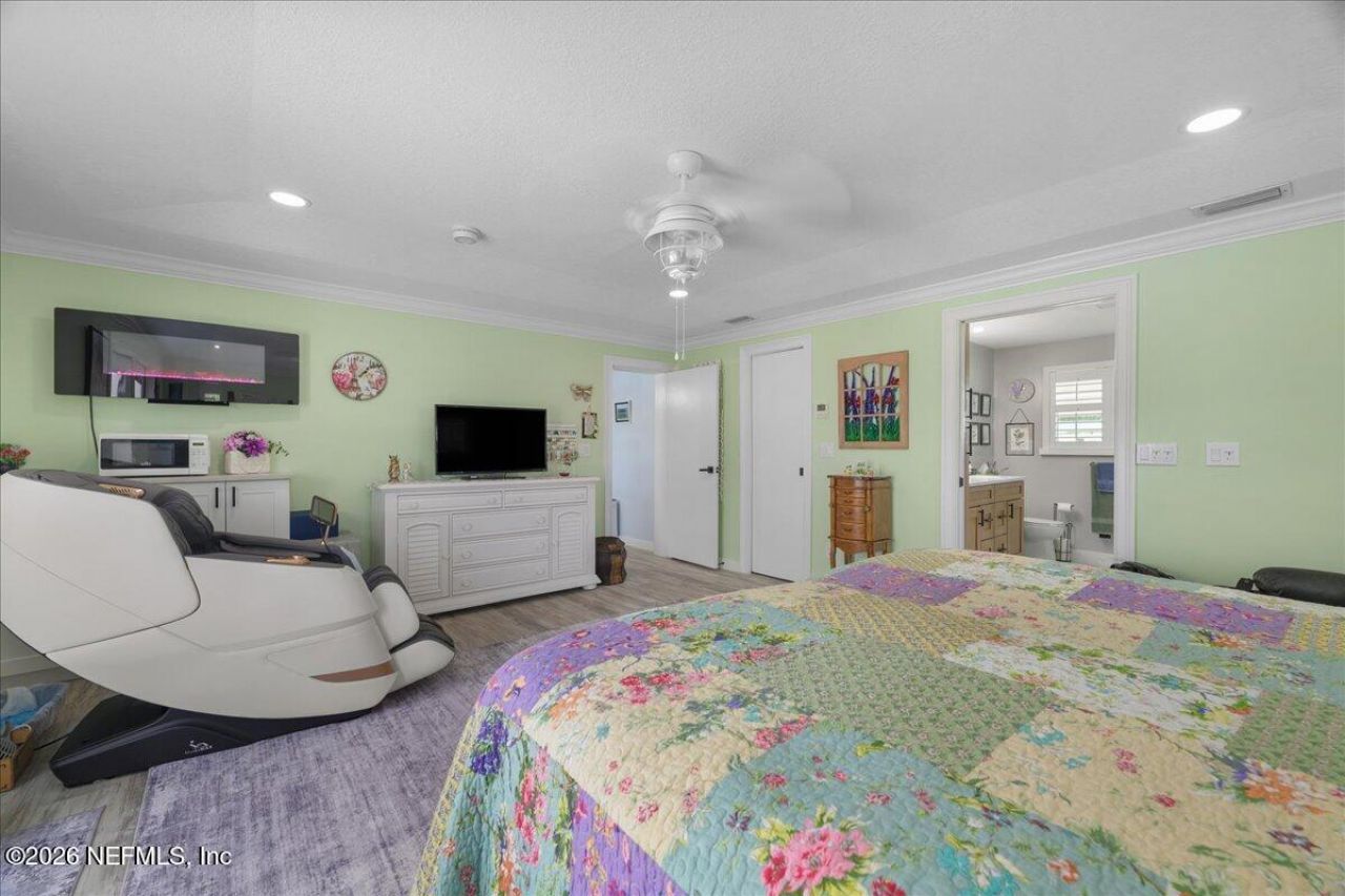 209 River Drive, East Palatka, FL 32131 Photo