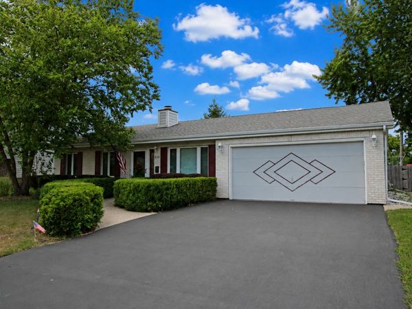 510 Burr Oak Drive , Lake Zurich, IL 60047