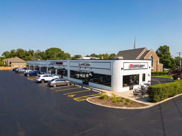1035 S York Street , Elmhurst, IL 60126