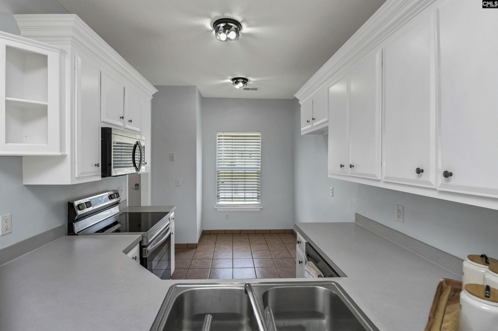 301 Lockleven Drive  Photo 13