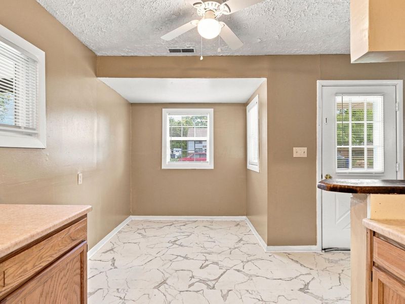 2049 Jermain Drive, Columbus, OH 43219 Photo 13