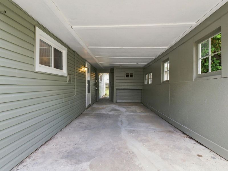 2049 Jermain Drive, Columbus, OH 43219 Photo 26