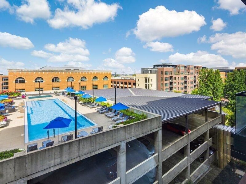 225 John H Mcconnell Boulevard, Unit 609, Columbus, OH 43215 Photo 38