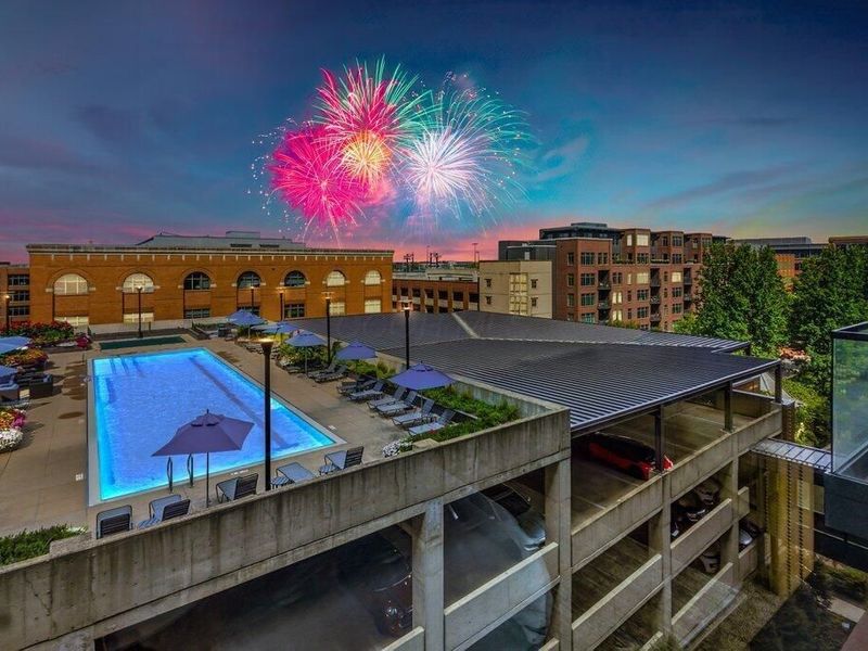 225 John H Mcconnell Boulevard, Unit 609, Columbus, OH 43215 Photo 6