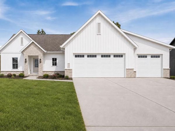 N8844 GALWAY LANE, Menasha, WI 54115