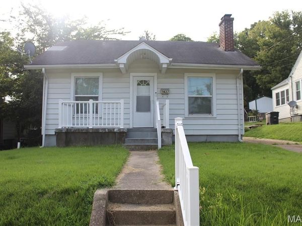 1437 N Water Street , Cape Girardeau, MO 63701