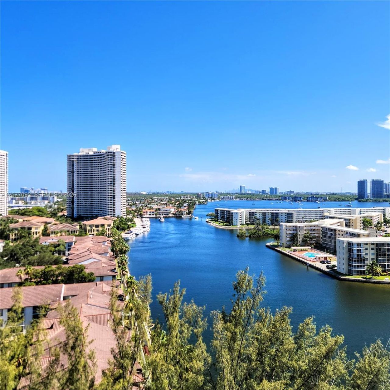 18151 NE 31st Ct, Unit 1707, Aventura, FL 33160 Photo