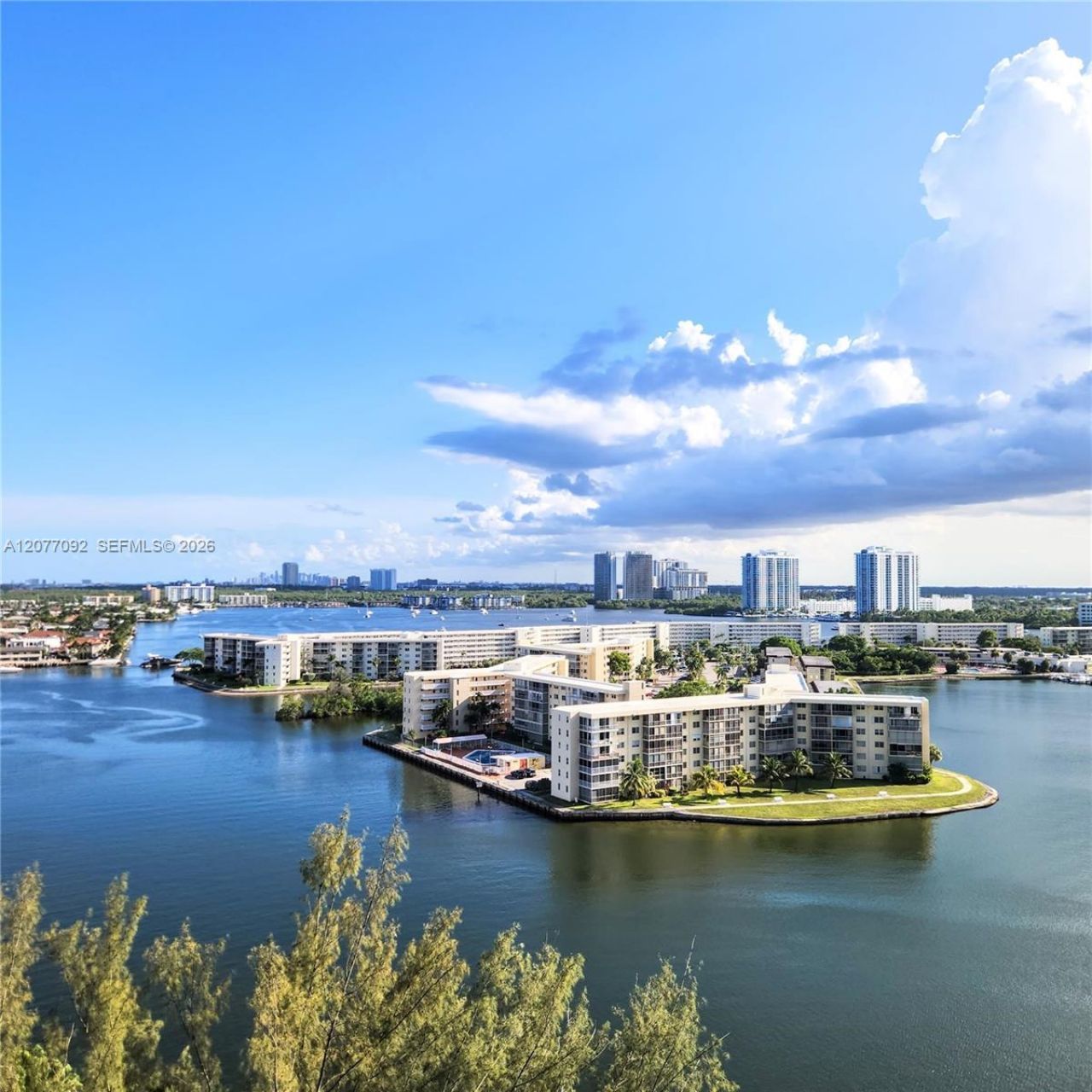 18151 NE 31st Ct, Unit 1707, Aventura, FL 33160 Photo