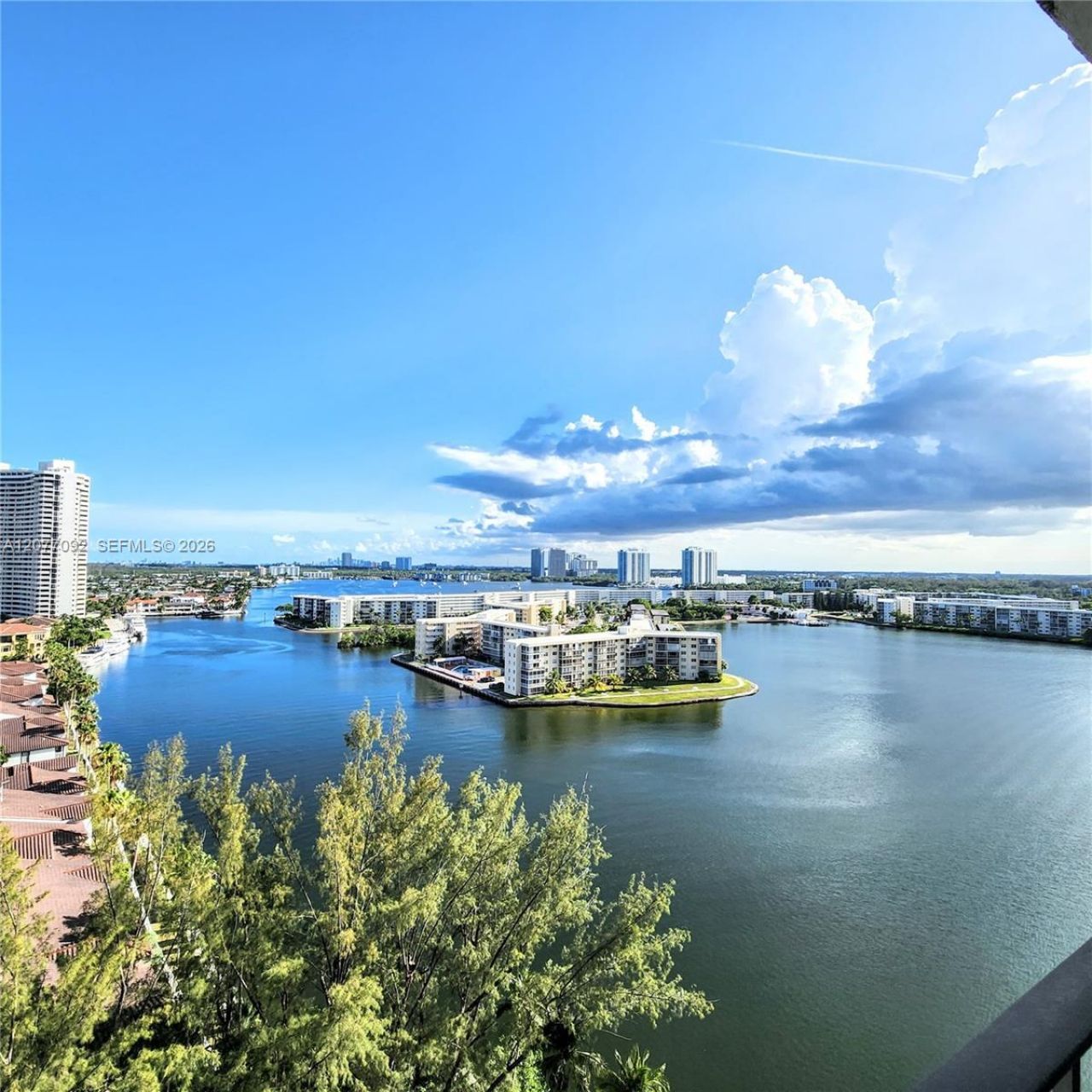 18151 NE 31st Ct, Unit 1707, Aventura, FL 33160 Photo