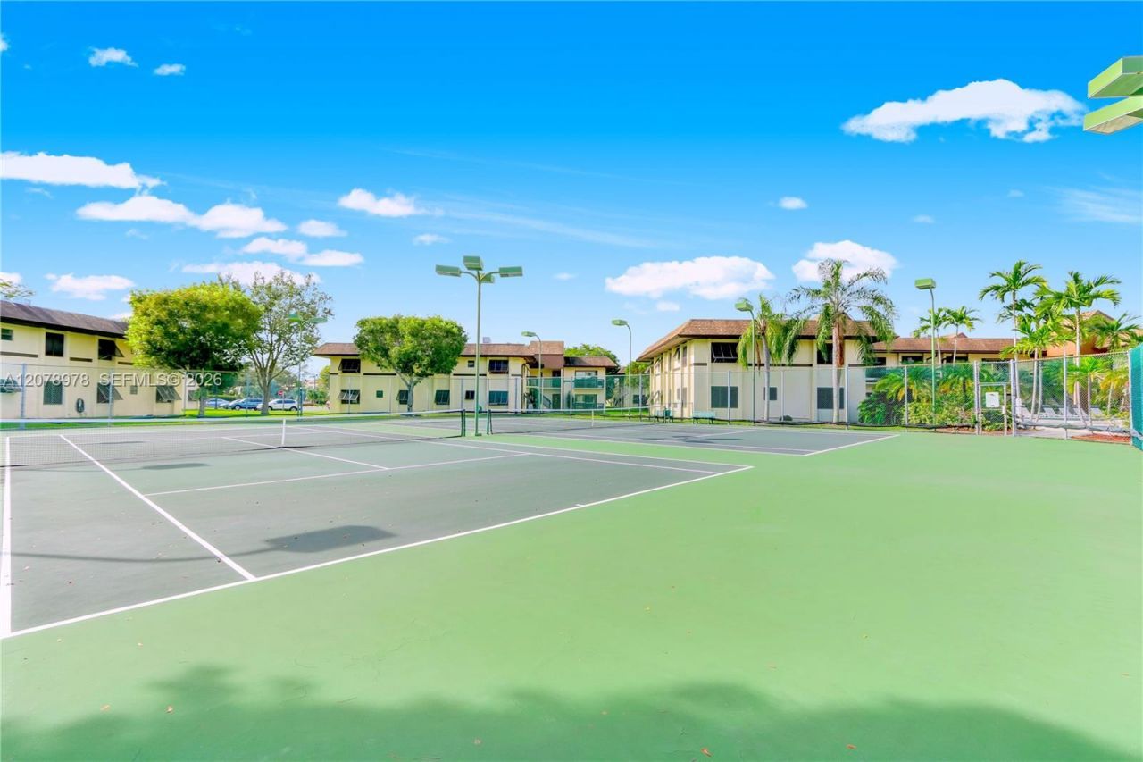 7975 SW 86th St , Unit 206, Miami, FL 33143 Photo