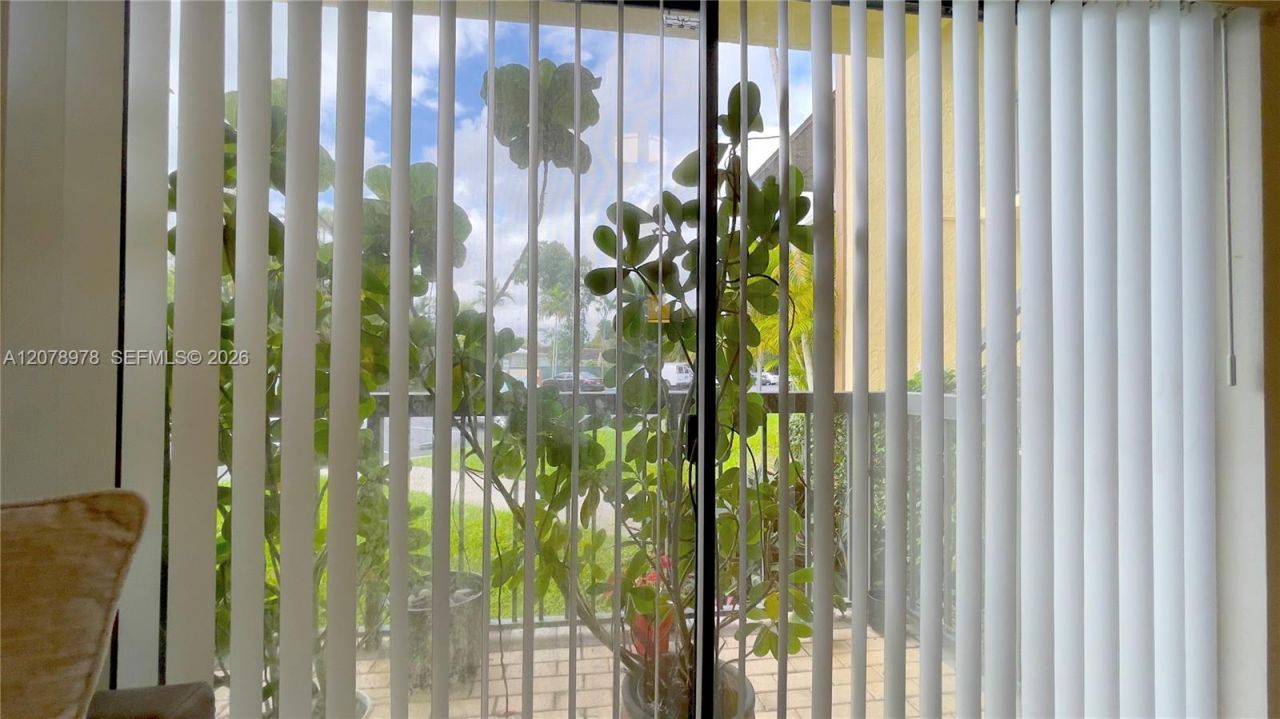 7975 SW 86th St , Unit 206, Miami, FL 33143 Photo