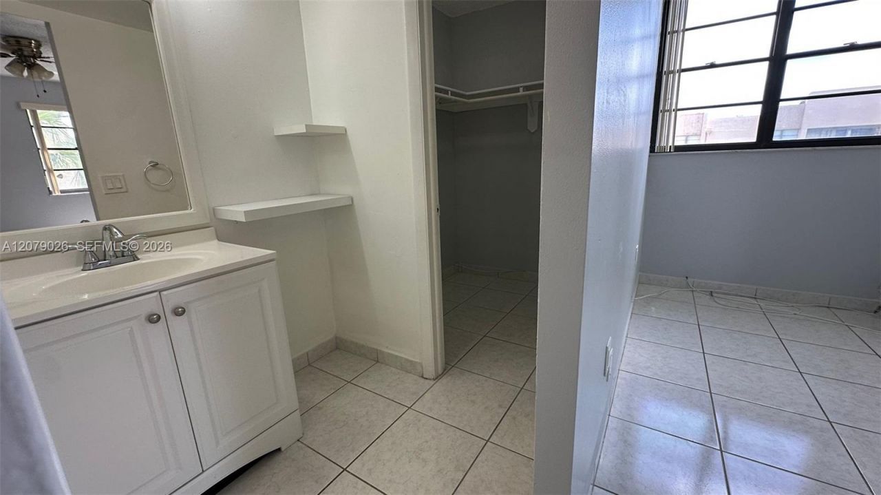 10425 SW 112th Ave, Unit 315, Miami, FL 33176 Photo