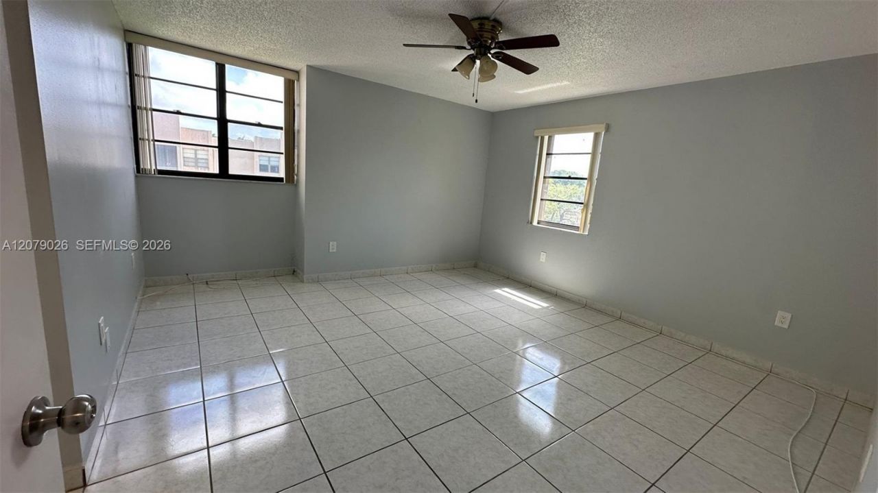 10425 SW 112th Ave, Unit 315, Miami, FL 33176 Photo