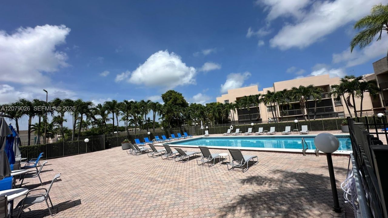 10425 SW 112th Ave, Unit 315, Miami, FL 33176 Photo