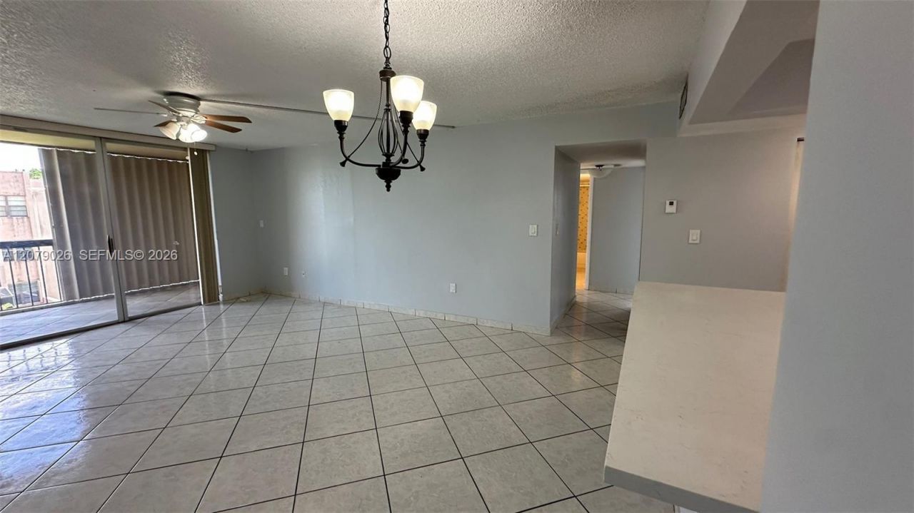 10425 SW 112th Ave, Unit 315, Miami, FL 33176 Photo