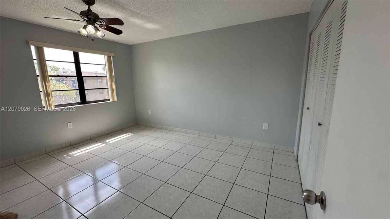 10425 SW 112th Ave, Unit 315, Miami, FL 33176 Photo