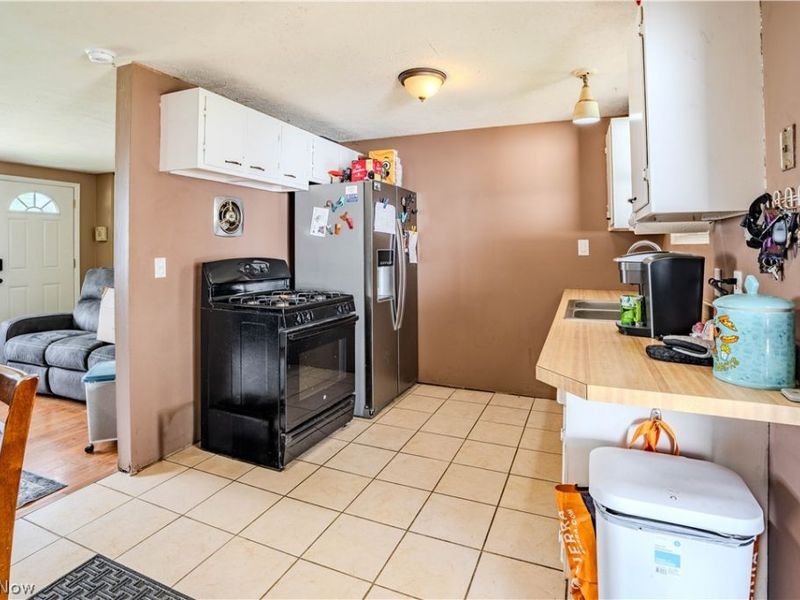 15979 Southway Drive, Brook Park, OH 44142 Photo 17