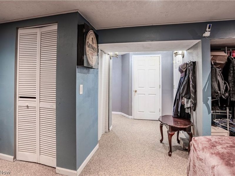 15979 Southway Drive, Brook Park, OH 44142 Photo 22