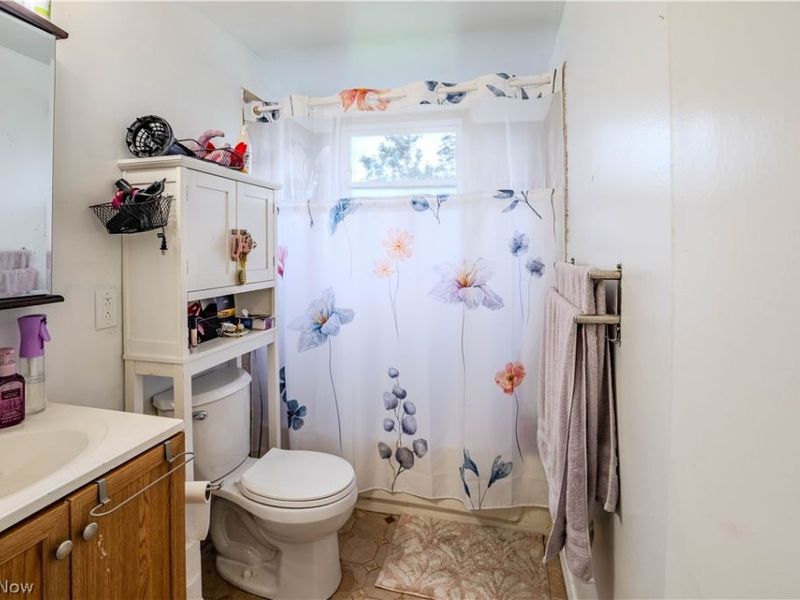 15979 Southway Drive, Brook Park, OH 44142 Photo 25