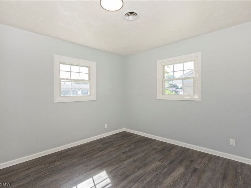 2215 Willowrow Avenue NE, Canton, OH 44705 Photo 18