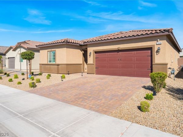 7539 Charlotte Bay Avenue , North Las Vegas, NV 89084