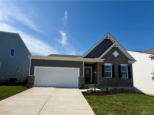 125 Magnolia Lane, Springboro, OH 45066