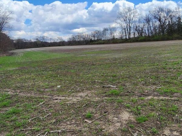 7640 S 1075 W , San Pierre, IN 46374