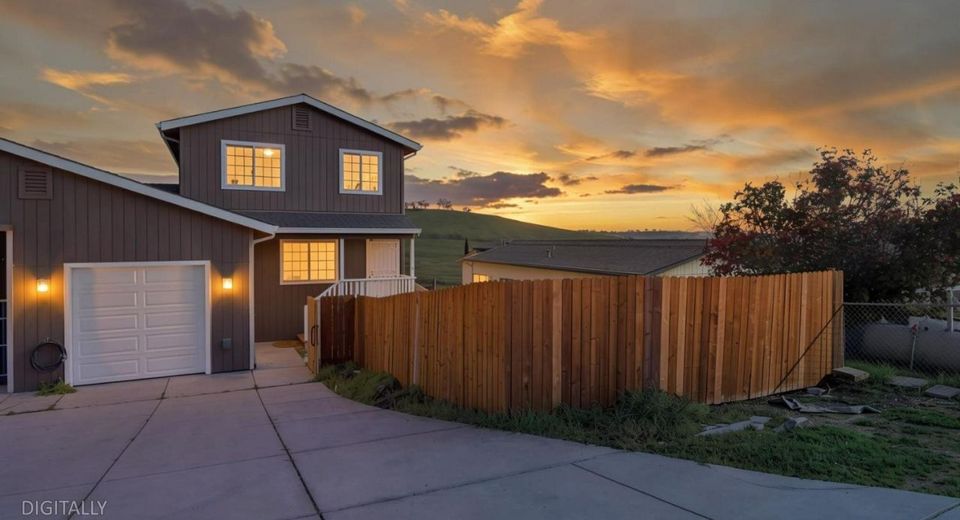 4274 Lakeview Dr #b, Unit B, Ione, CA 95640 Photo