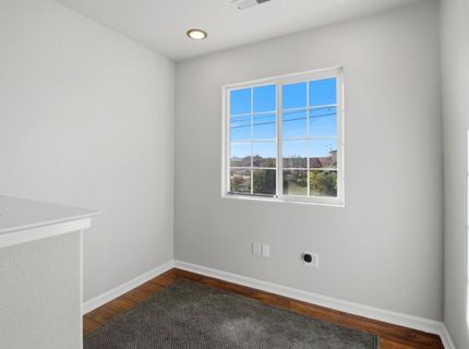 4274 Lakeview Dr #b, Unit B, Ione, CA 95640 Photo