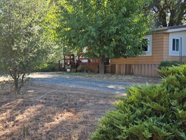 10467 La Sierra Dr, Rough and Ready, CA 95975