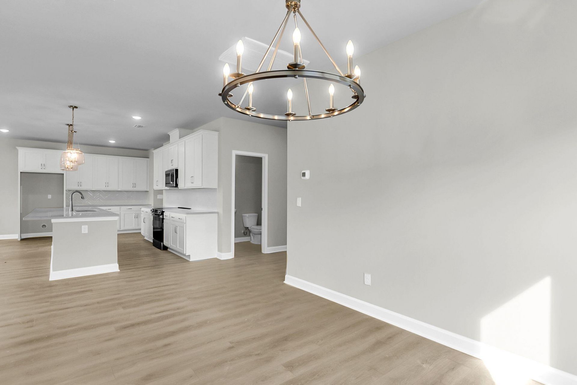 3098 Macaron Court Photo 12